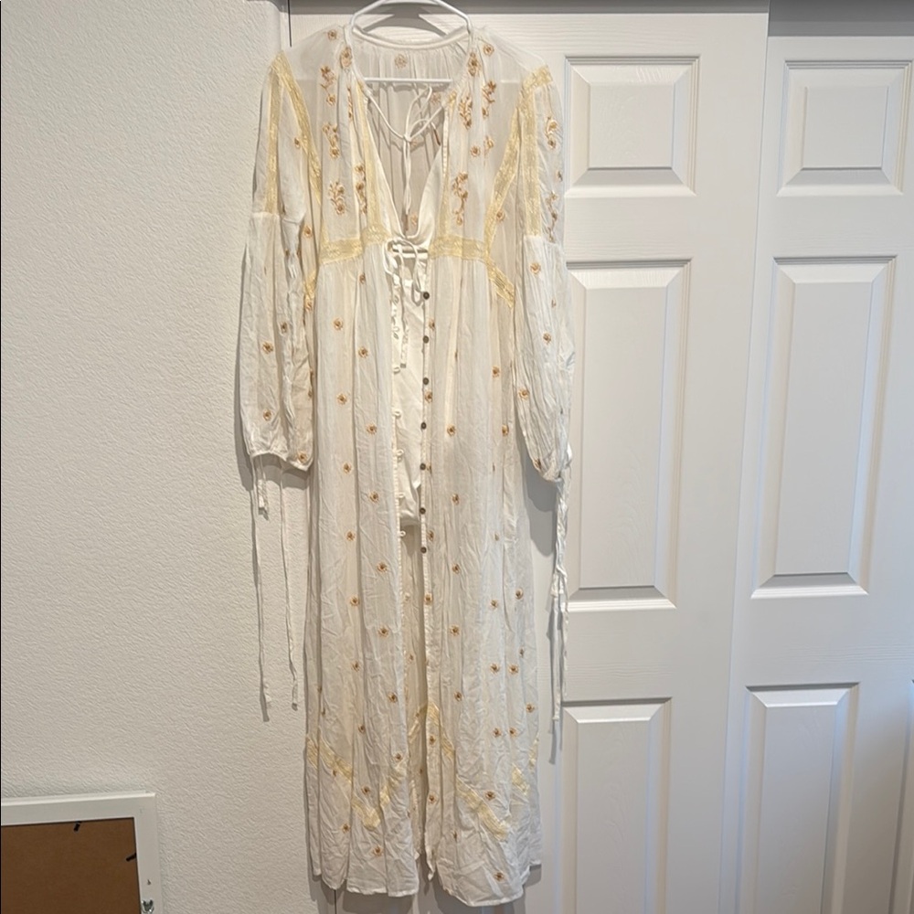 White Floral Embroidered Maxi Dress